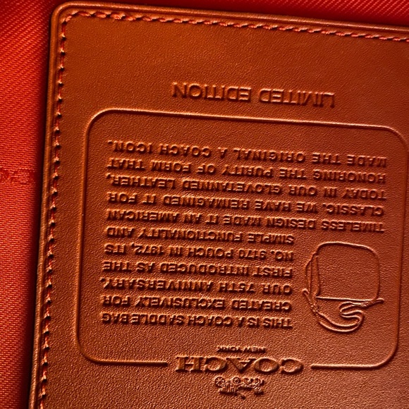 Coach glove tanned leather saddle bag- perfect for fall! - Picture 9 of 11